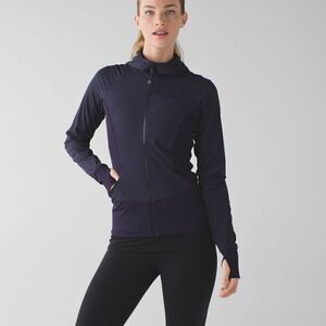 Lululemon In Flux  Reversible Jacket Black Grape